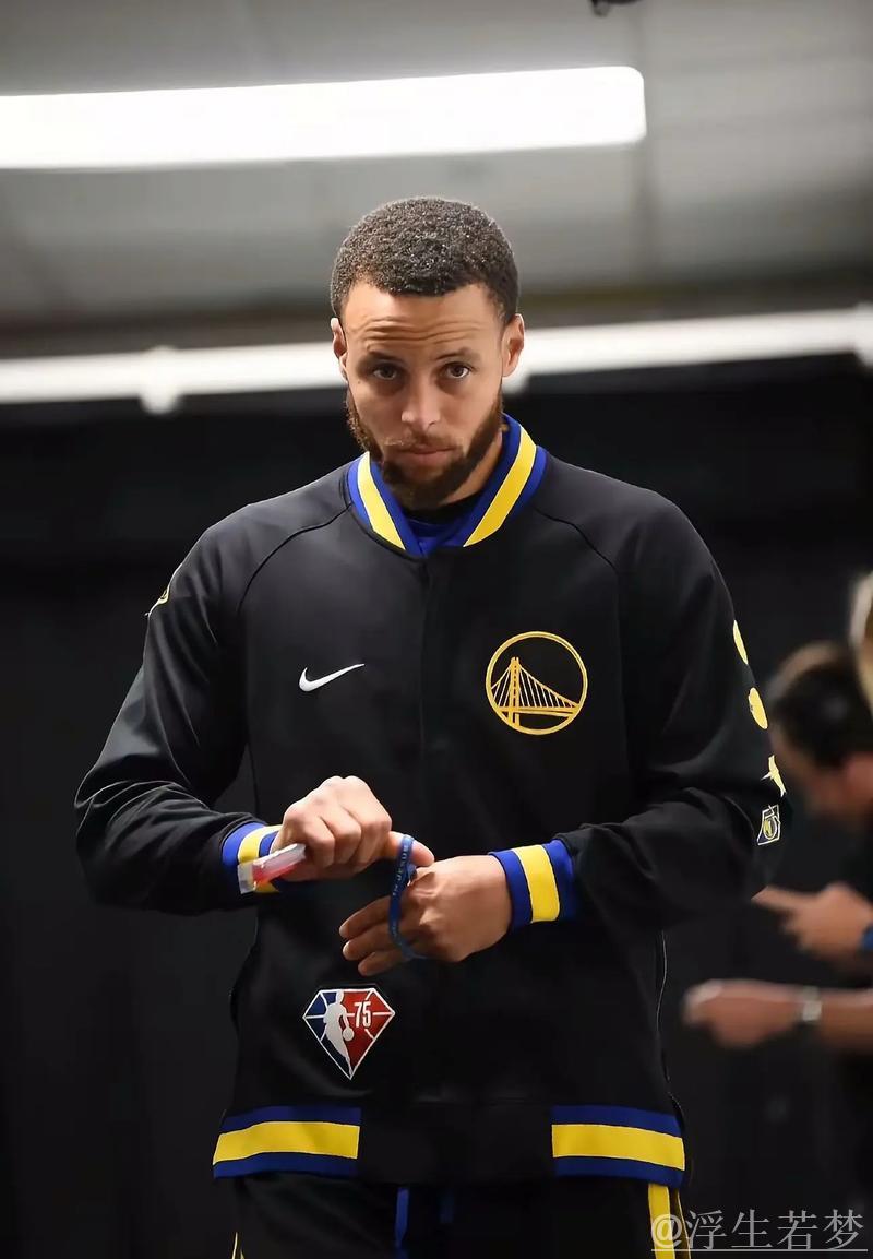 库里谈赛前球员通道投篮:希望借此带来好运气 库里谈赛前球员通道投篮:希望借此带来好运气