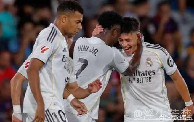 4-3逆转！姆巴佩拯救皇马：欧冠首次大四喜+创33年历史，获评10分
